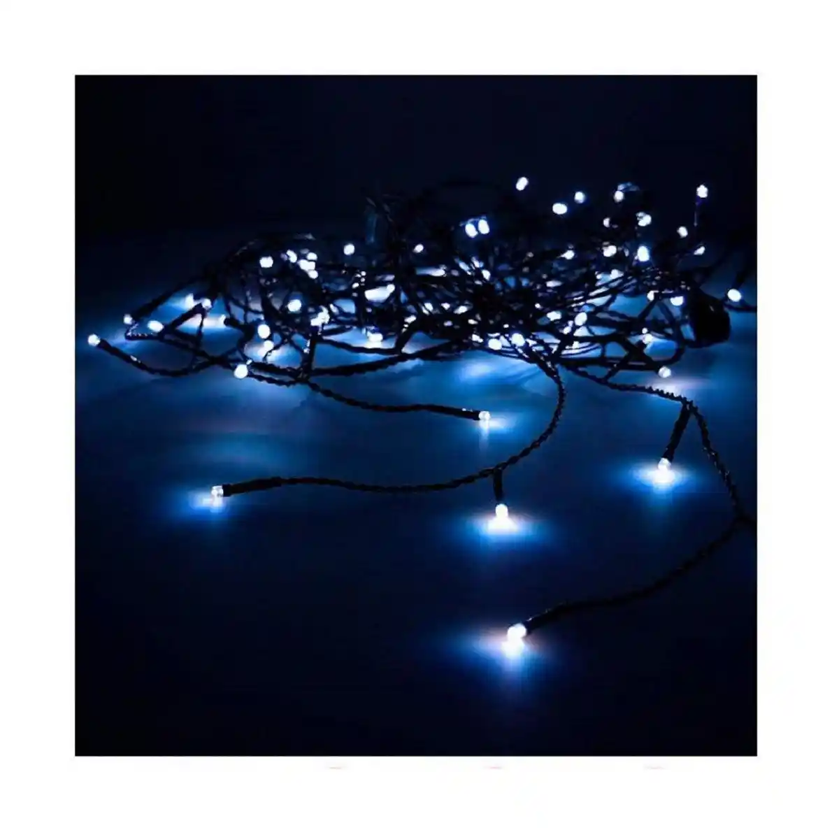 Guirlande de lumieres led edm bleu 1 8 w 2 x 1 m _2562. DIAYTAR COTE D'IVOIRE - Là où Chaque Produit a son Histoire. Découvrez notre gamme de produits, chacun portant en lui le récit de l'artisanat et de la passion, pour vous offrir une expérience de shopping authentique.