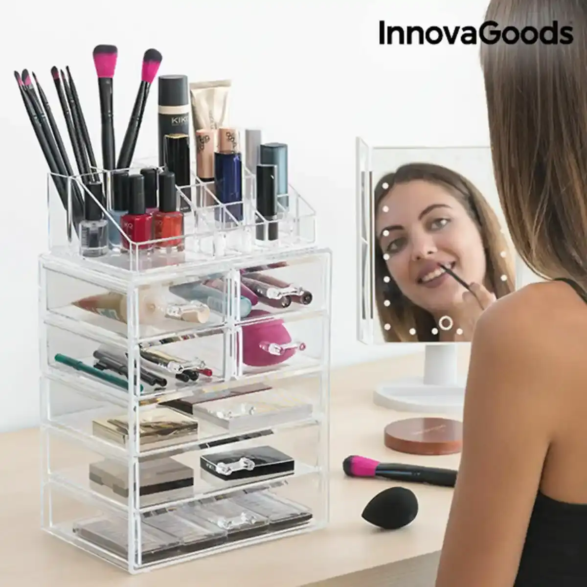 Organisateur de maquillage innovagoods biyo reconditionne a _2909. Découvrez DIAYTAR COTE D'IVOIRE - Votre Source de Produits Variés et un Service Exceptionnel. Parcourez nos catégories et bénéficiez d'un service client dévoué, prêt à vous guider à chaque étape.