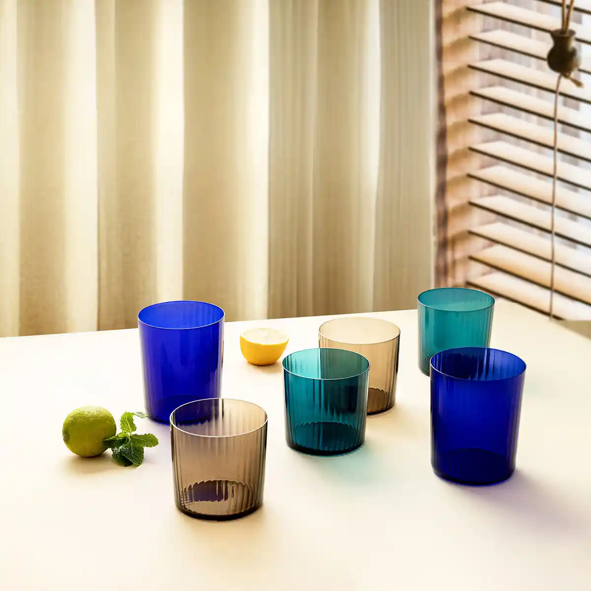 Verre cristal de boheme optique bleu verre 350 ml 6 unites _9445. DIAYTAR COTE D'IVOIRE - Votre Boutique en Ligne, Votre Choix Illimité. Parcourez nos rayons et découvrez des produits qui vous inspirent, de la mode à la maison et bien plus.