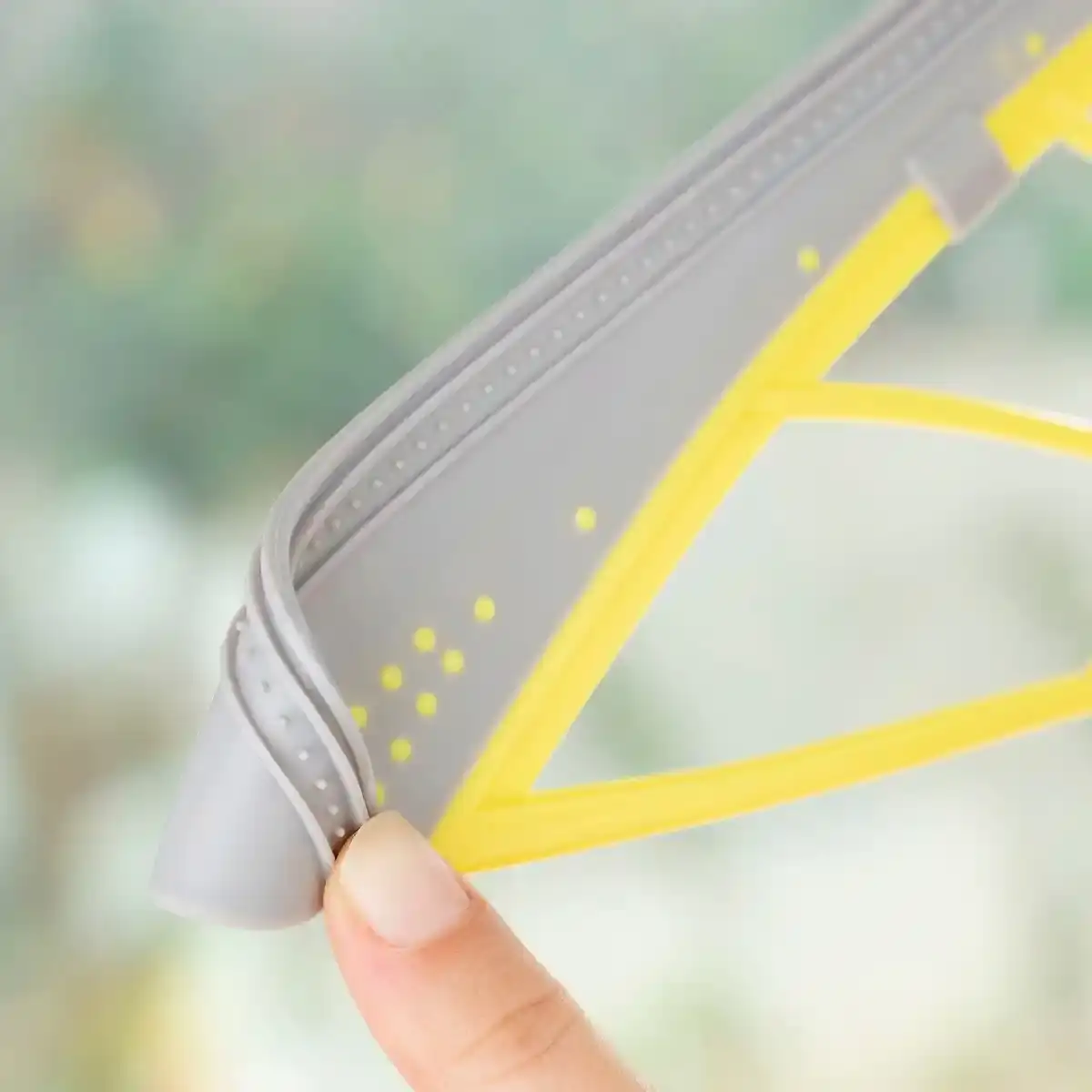 Balai en caoutchouc multifonction rubbop innovagoods_2084. DIAYTAR COTE D'IVOIRE - Votre Destination pour un Shopping Réfléchi. Découvrez notre gamme variée et choisissez des produits qui correspondent à vos valeurs et à votre style de vie.