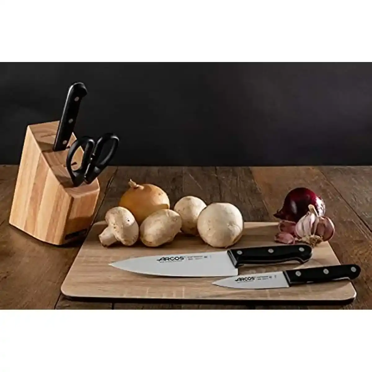 Ensemble de couteaux de cuisine et support arcos universal bois d hevea_6803. DIAYTAR COTE D'IVOIRE - Là où Chaque Achat a du Sens. Explorez notre gamme et choisissez des produits qui racontent une histoire, du traditionnel au contemporain.