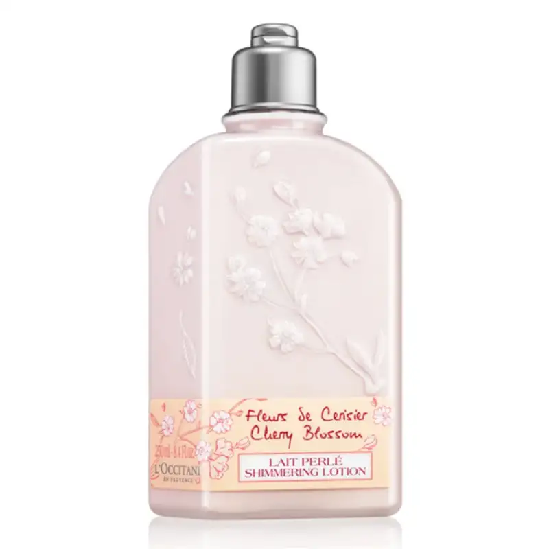 Lotion hydratante cherry blossom loccitane 250 ml_1661. DIAYTAR COTE D'IVOIRE - Votre Portail Vers l'Exclusivité. Explorez notre boutique en ligne pour trouver des produits uniques et exclusifs, conçus pour les amateurs de qualité.