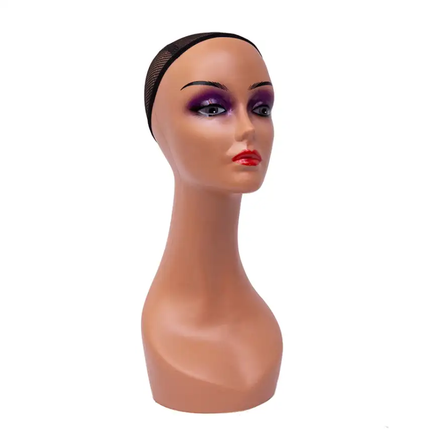 Mannequin tete porte perruques couleur brown_3289. Bienvenue chez DIAYTAR COTE D'IVOIRE - Où Chaque Achat Fait une Différence. Découvrez notre gamme de produits qui reflètent l'engagement envers la qualité et le respect de l'environnement.