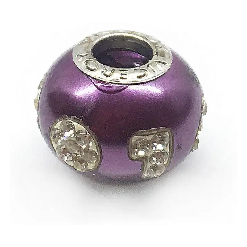 Perles femme viceroy vmm0158 17 violet 1 cm_7476. Bienvenue chez DIAYTAR COTE D'IVOIRE - Votre Porte d'Accès à la Diversité. Découvrez notre boutique en ligne et choisissez parmi une pléthore d'articles qui célèbrent la richesse culturelle du Côte d'Ivoire et au-delà.
