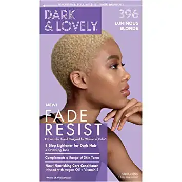 Softsheen carson dark and lovely®fade resist blond lumineux 396_5533. Bienvenue chez DIAYTAR COTE D'IVOIRE - Où Chaque Produit a son Histoire. Découvrez notre sélection unique et trouvez des articles qui racontent la richesse culturelle et artistique du Côte d'Ivoire.