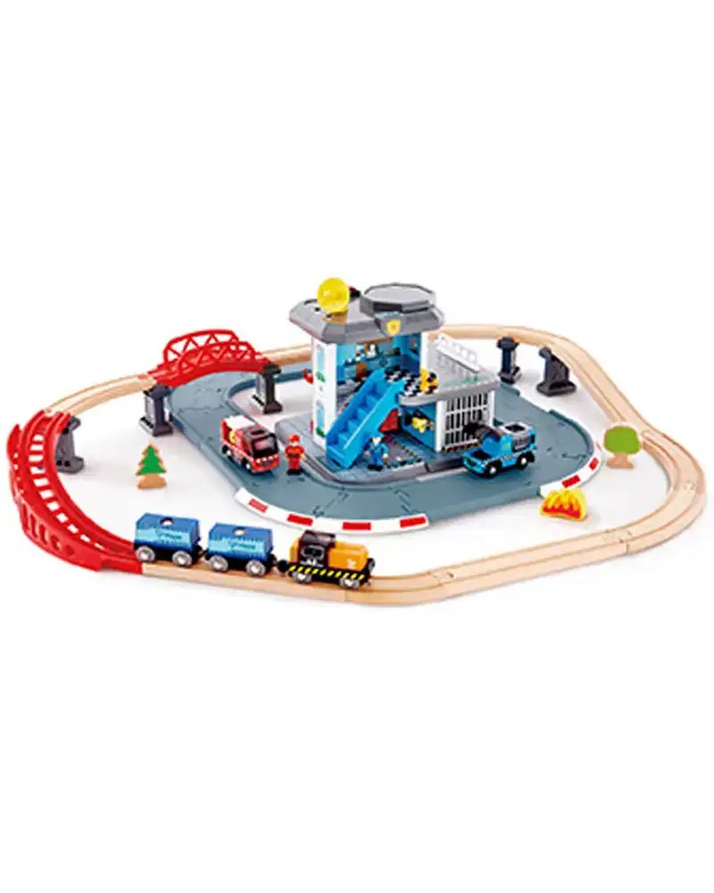 Hape station de pompiers et police 3ans_2141. DIAYTAR COTE D'IVOIRE - L'Art de Vivre avec Authenticité. Explorez notre gamme de produits artisanaux et découvrez des articles qui apportent une touche unique à votre vie.