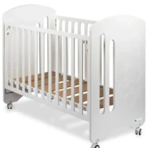 Lit bebe lovely premium_5198. DIAYTAR COTE D'IVOIRE - L'Univers de l'Élégance Accessible. Plongez dans notre catalogue et choisissez des produits qui allient sophistication et accessibilité pour un shopping exquis.