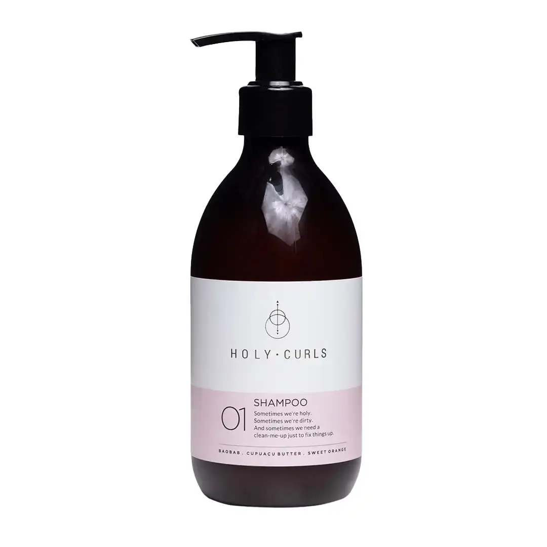 Holy curls shampooing 300ml_1142. DIAYTAR COTE D'IVOIRE - Où la Tradition s'Harmonise avec le Moderne. Parcourez notre gamme diversifiée et choisissez des produits qui révèlent l'âme du Côte d'Ivoire.