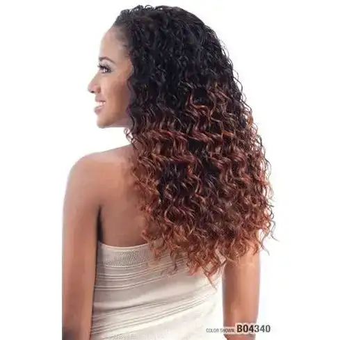 Model model perruque synthetique fullcap avec cordon de serrage spritz_4622. Bienvenue chez DIAYTAR COTE D'IVOIRE - Votre Plateforme Shopping pour Tous. Découvrez un large éventail de produits qui célèbrent la diversité et la beauté du Côte d'Ivoire.