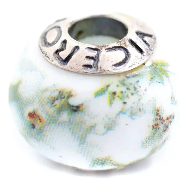 Perles femme viceroy vmb0043 20 bleu vert 1 cm_3085. DIAYTAR COTE D'IVOIRE - Où Chaque Détail Compte. Naviguez à travers notre gamme variée et choisissez des articles qui ajoutent une touche spéciale à votre quotidien, toujours avec qualité et style.