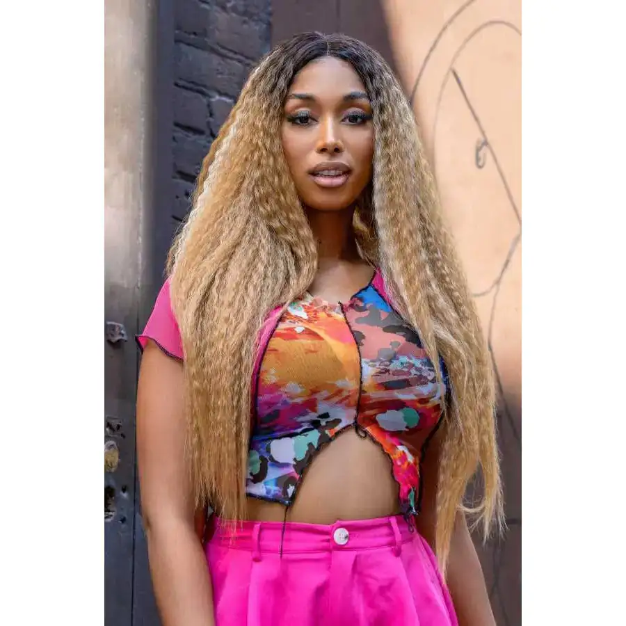 Perruque lace front naturelle hd dream de zury sis lfnd6_4849. DIAYTAR COTE D'IVOIRE - L'Art de Vivre le Shopping Éthique. Parcourez notre gamme et choisissez des produits qui reflètent notre engagement envers des pratiques durables.