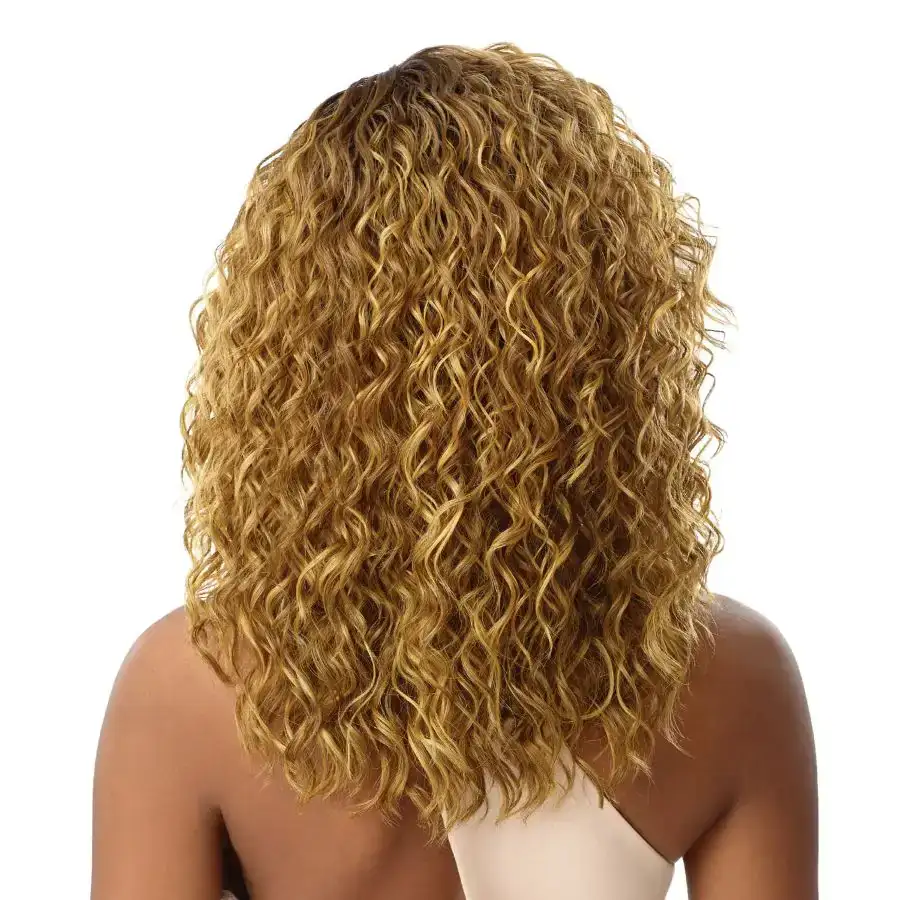 Perruque lace front synthetique outre teagan_2077. DIAYTAR COTE D'IVOIRE - Votre Plateforme Shopping de Confiance. Naviguez à travers nos rayons et choisissez des produits fiables qui répondent à vos besoins quotidiens.