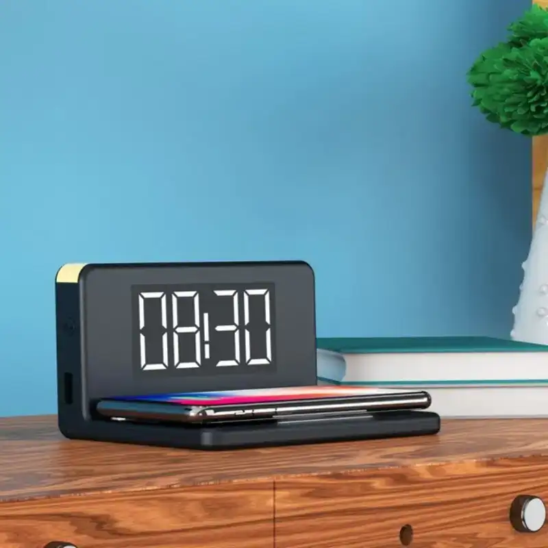 Reveil avec chargeur sans fil ksix qi noir_1862. DIAYTAR COTE D'IVOIRE - L'Art du Shopping Sublime. Naviguez à travers notre catalogue et choisissez parmi des produits qui ajoutent une touche raffinée à votre vie quotidienne.
