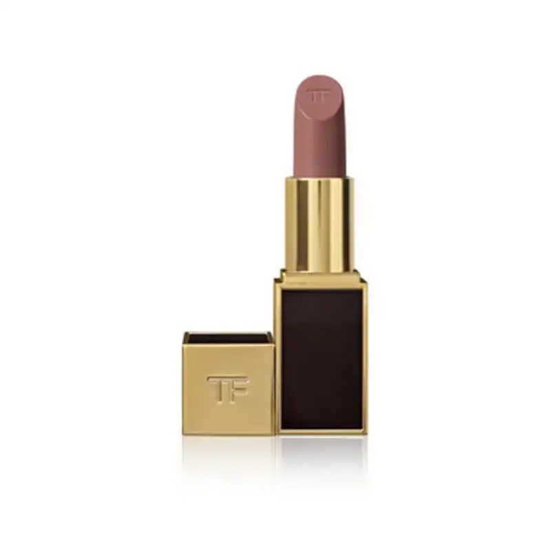 Rouge a levres tom ford 3 g_8567. DIAYTAR COTE D'IVOIRE - Votre Paradis Shopping au Cœur du Côte d'Ivoire. Explorez notre boutique en ligne et découvrez des produits conçus pour enchanter chaque aspect de votre vie.