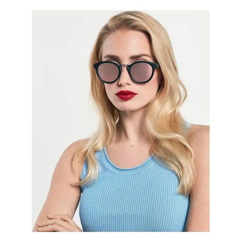 Lunettes de soleil unisexes hawkers hwar20bbtp_3319. Votre Destination de Choix: DIAYTAR COTE D'IVOIRE - Où l'Authenticité Rencontre la Commodité. Faites l'expérience de magasiner en ligne pour des articles qui incarnent la richesse culturelle et la modernité du Côte d'Ivoire.