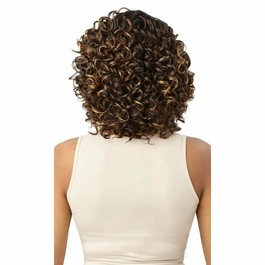 Perruque lace front synthetique outre edwina_7179. DIAYTAR COTE D'IVOIRE - Où Choisir est un Plaisir Responsable. Explorez notre boutique en ligne et adoptez des produits qui reflètent notre engagement envers la durabilité.