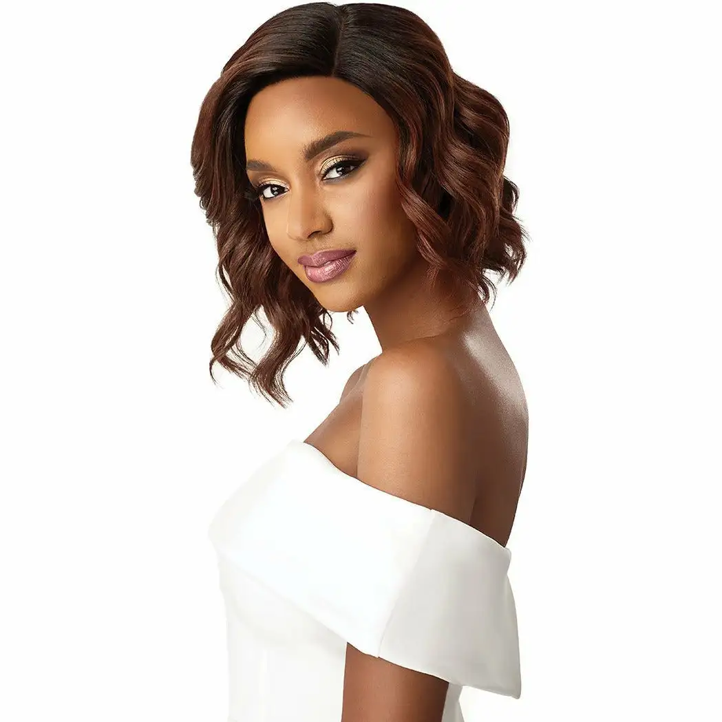 Perruque lace front synthetique outre tinashe_1884. Bienvenue sur DIAYTAR COTE D'IVOIRE - Votre Source de Trouvailles Uniques. Explorez nos rayons virtuels pour dénicher des trésors que vous ne trouverez nulle part ailleurs, allant des trésors artisanaux aux articles tendance.