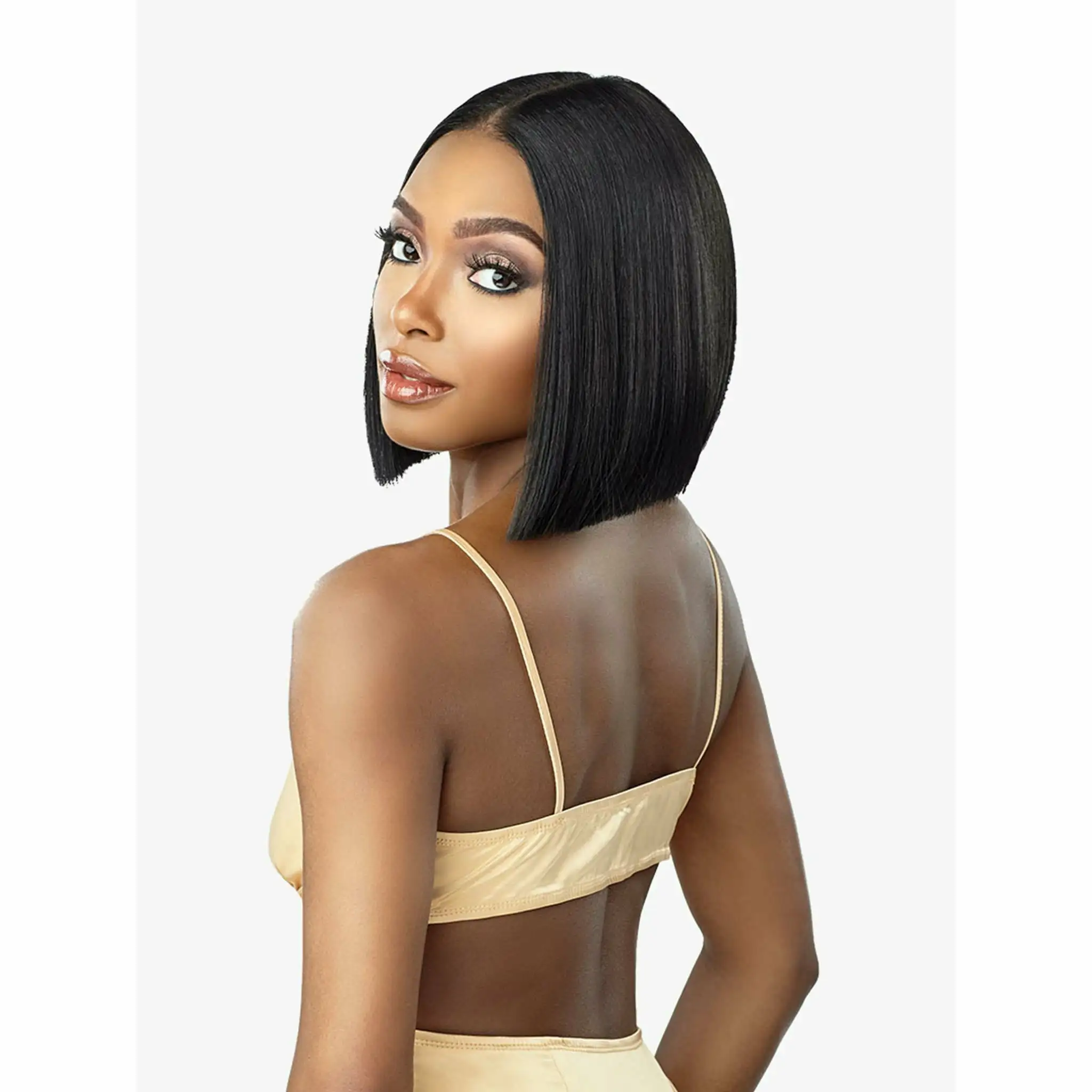 Perruque sensationnel butta synthetique hd lace front butta unit 22_2367. DIAYTAR COTE D'IVOIRE - Votre Portail vers l'Extraordinaire. Parcourez nos collections et découvrez des produits qui vous emmènent au-delà de l'ordinaire, créant une expérience de shopping mémorable.
