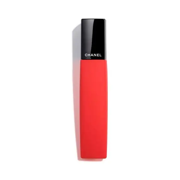 Rouge a levres rouge allure liquid chanel_5726. DIAYTAR COTE D'IVOIRE - Où Choisir Devient un Plaisir. Découvrez notre boutique en ligne et choisissez parmi une variété de produits qui satisferont tous vos besoins.