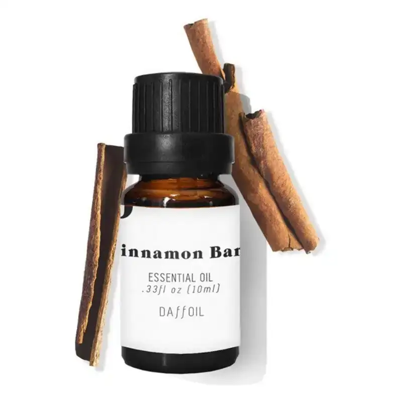 Huile essentielle jonquille cannelle 10 ml_6839. Entrez dans l'Univers de DIAYTAR COTE D'IVOIRE - Où Chaque Produit a sa Place. Explorez nos rayons virtuels et choisissez des articles qui s'intègrent parfaitement à votre style de vie.