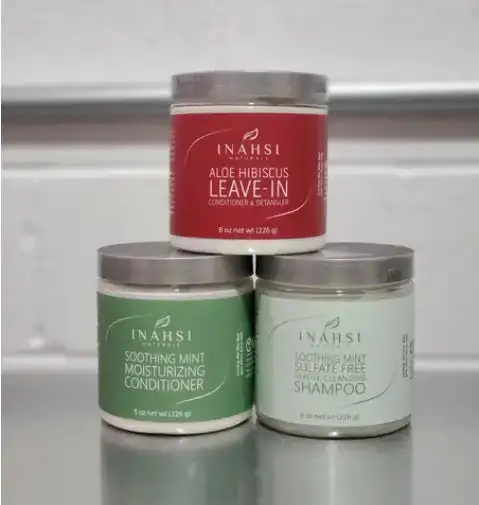 Inahsi naturals aloe hibiscus revitalisant et demelant sans rincage_7317. DIAYTAR COTE D'IVOIRE - Là où Choisir est un Acte d'Amour pour la Culture Côte d'Ivoireaise. Explorez notre gamme et choisissez des produits qui célèbrent la richesse de notre patrimoine.