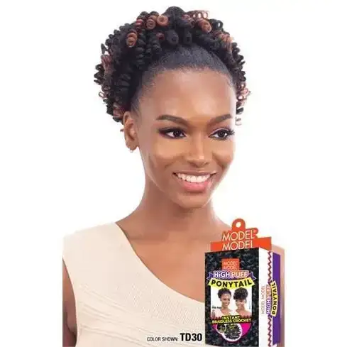 Modele model high puff ponytail fro puff_3865. Plongez dans l'Univers de DIAYTAR COTE D'IVOIRE - Où la Qualité et la Diversité se rencontrent. Parcourez nos rayons virtuels pour trouver des produits répondant à tous les besoins, du confort de votre foyer.