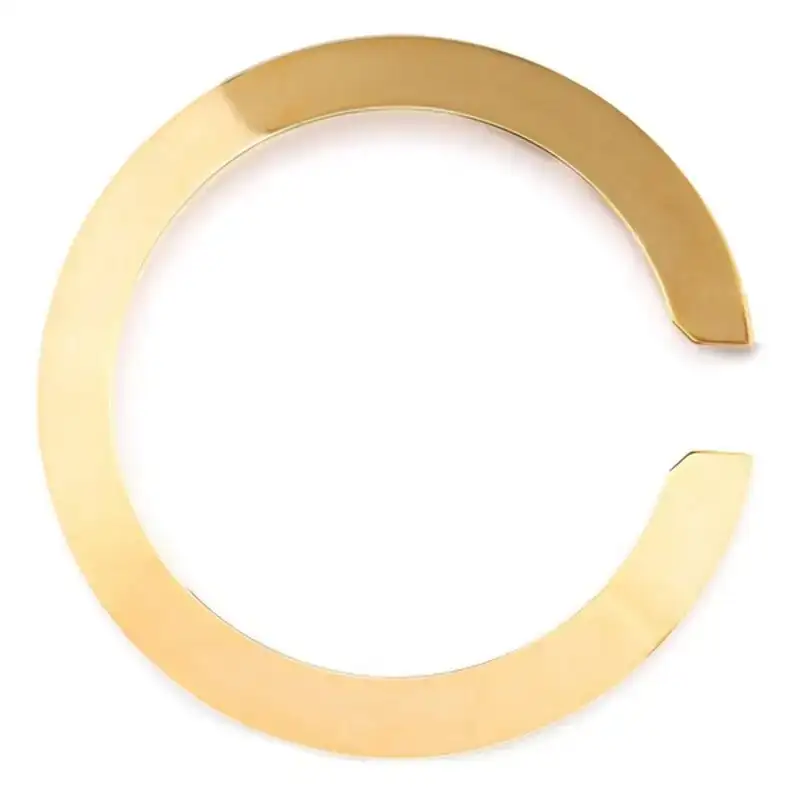 Montre lunette glam rock golden watches 44 mm_2150. Bienvenue chez DIAYTAR COTE D'IVOIRE - Où le Shopping Rime avec Diversité. Plongez dans notre univers de produits et découvrez des trésors qui représentent la richesse culturelle du Côte d'Ivoire.