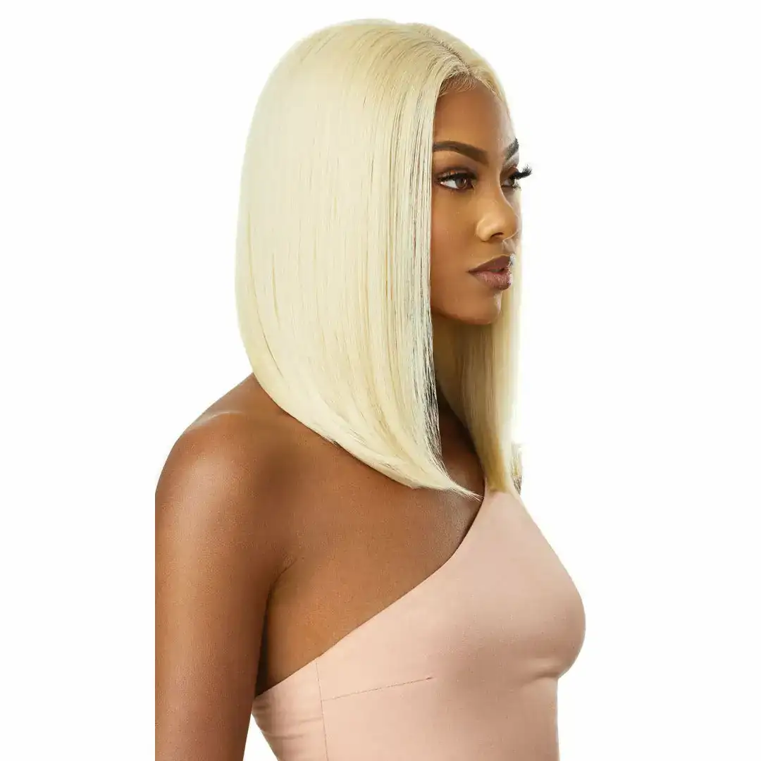 Perruque lace front synthetique outre perfect hairline 13 x 4 tianna_7300. DIAYTAR COTE D'IVOIRE - Votre Passage vers le Raffinement. Plongez dans notre univers de produits exquis et choisissez des articles qui ajoutent une touche de sophistication à votre vie.