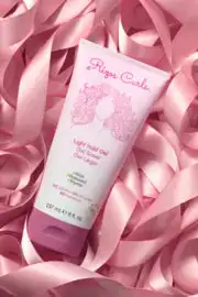 Rizos curls gel tenue legere 8oz_1997. DIAYTAR COTE D'IVOIRE - Votre Destination Shopping Exquise. Explorez notre boutique en ligne et découvrez des trésors qui ajoutent une touche de sophistication à votre style et à votre espace.