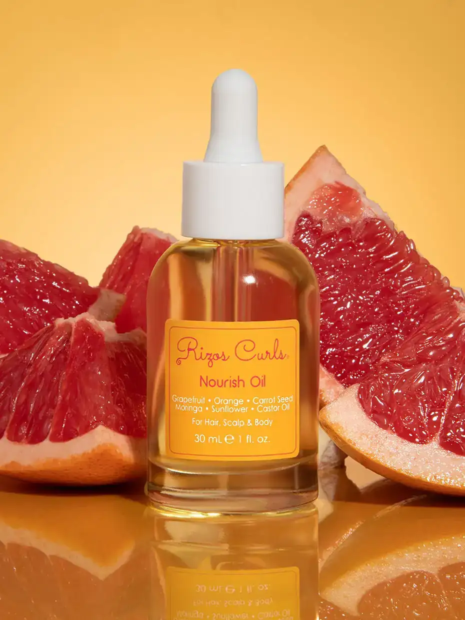 Rizos curls huile nourrissante pour cheveux cuir chevelu et corps 1 oz_1750. Bienvenue chez DIAYTAR COTE D'IVOIRE - Où Chaque Objet a son Histoire. Découvrez notre sélection méticuleuse et choisissez des articles qui racontent l'âme du Côte d'Ivoire.