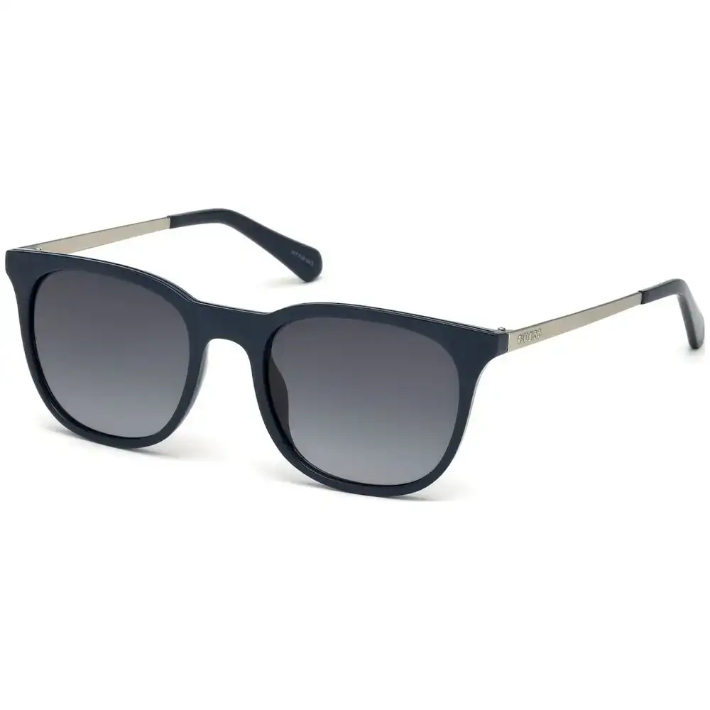 Lunettes de soleil homme guess gu69205392b o 53 mm_6493. DIAYTAR COTE D'IVOIRE - Votre Passage vers la Découverte. Explorez notre boutique en ligne pour trouver des trésors qui vous attendent, du traditionnel à l'avant-garde.