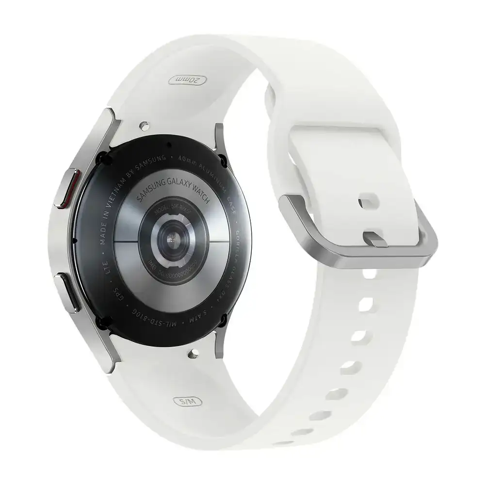 Montre connectee samsung galaxy watch 4 135_7818. Entrez dans l'Univers de DIAYTAR COTE D'IVOIRE - Où l'Élégance Rencontre la Tradition. Explorez notre gamme variée et trouvez des articles qui ajoutent une touche de sophistication à votre vie.