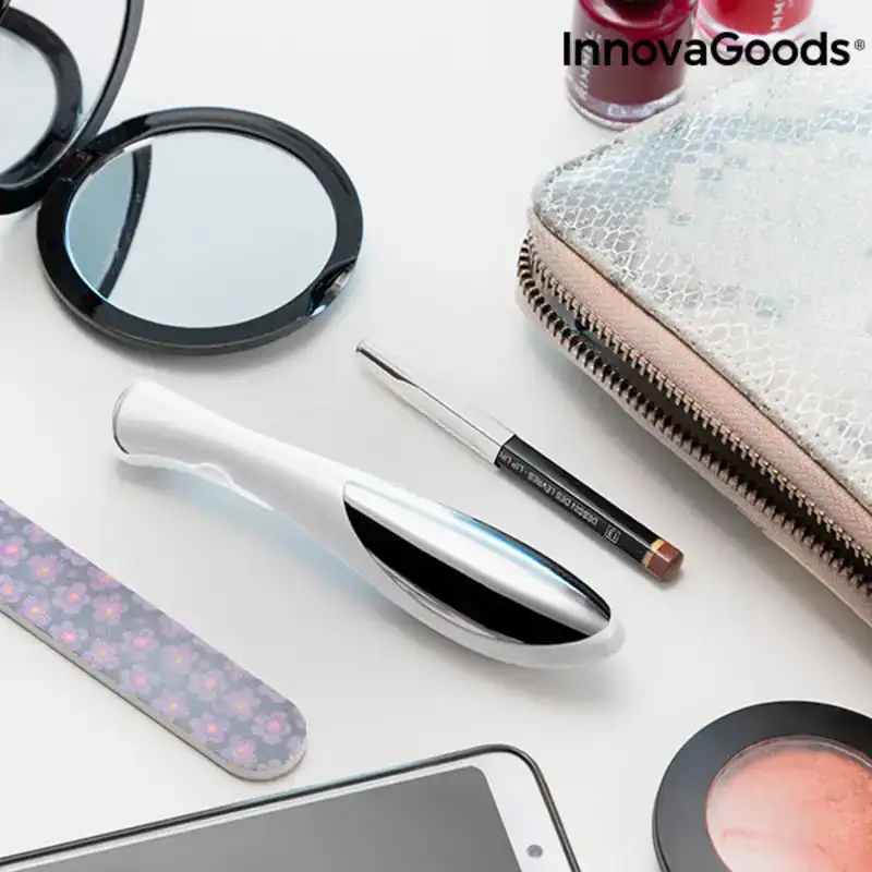 Stylo anti rides yeux et levres innovagoods_6102. Bienvenue sur DIAYTAR COTE D'IVOIRE - Où l'Authenticité Rencontre le Confort. Plongez dans notre univers de produits qui allient tradition et commodité pour répondre à vos besoins.
