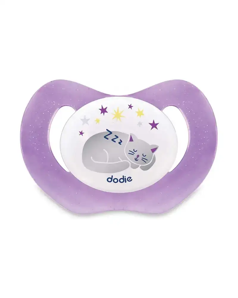 Sucette dodie physiologique silicone 18m nuit chat_7669. DIAYTAR COTE D'IVOIRE - L'Art du Shopping Distinctif. Naviguez à travers notre gamme soigneusement sélectionnée et choisissez des produits qui définissent votre mode de vie.