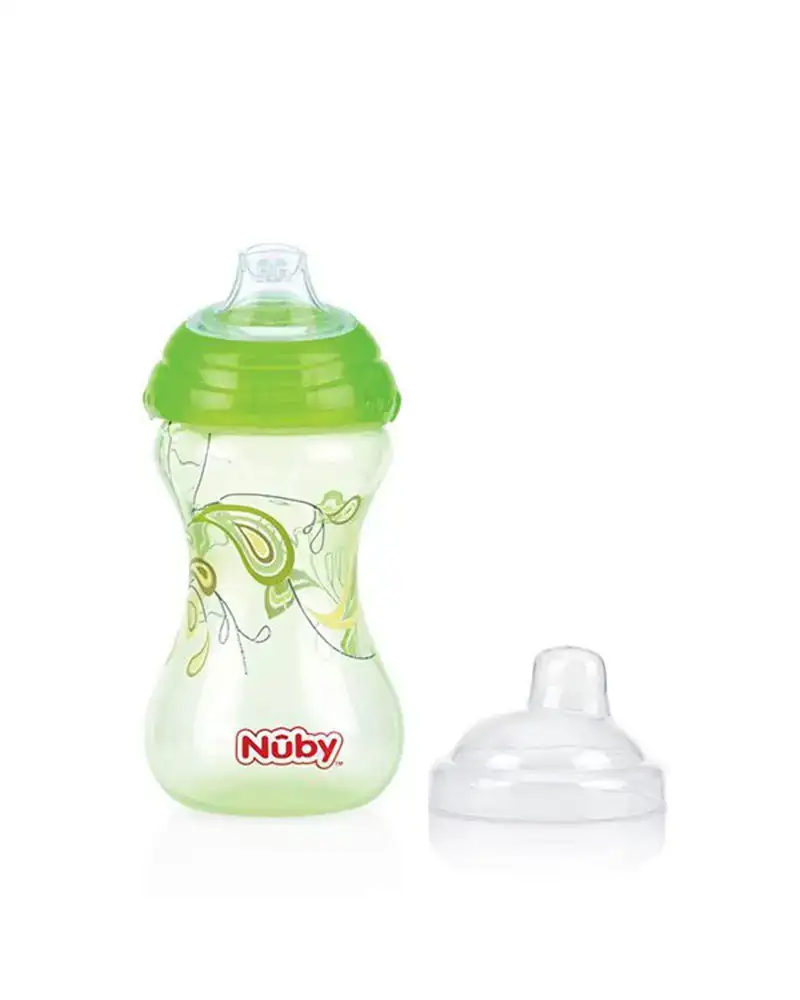 Gourde nuby en poly bec anti fuite 6m 300ml vert_5482. DIAYTAR COTE D'IVOIRE - Votre Boutique en Ligne, Votre Choix Illimité. Parcourez nos rayons et découvrez des produits qui vous inspirent, de la mode à la maison et bien plus.