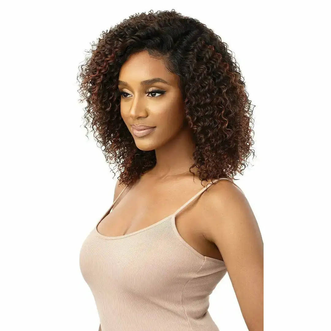 Outre melted hairline hd perruque synthetique lace front ceidy_3445. Découvrez DIAYTAR COTE D'IVOIRE - Là où Votre Shopping Prend Vie. Plongez dans notre vaste sélection et trouvez des produits qui ajoutent une touche spéciale à votre quotidien.