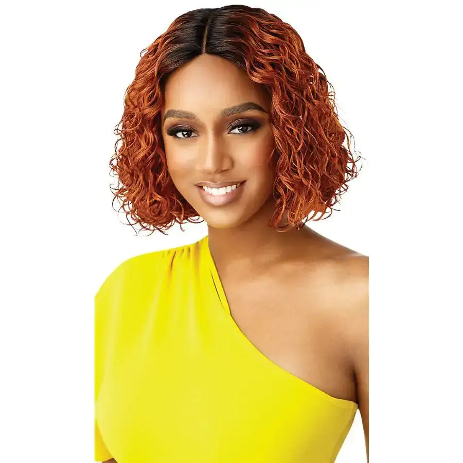 Outre the daily wig perruque synthetique avec partie en dentelle dazzlin_6957. DIAYTAR COTE D'IVOIRE - Votre Passage vers l'Éclat et la Beauté. Explorez notre boutique en ligne et trouvez des produits qui subliment votre apparence et votre espace.