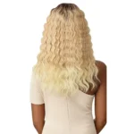 Perruque lace front synthetique outre lucy_6267. Bienvenue chez DIAYTAR COTE D'IVOIRE - Où Choisir Rime avec Découvrir. Plongez dans notre catalogue et trouvez des produits qui révèlent la diversité et la richesse culturelle du Côte d'Ivoire.