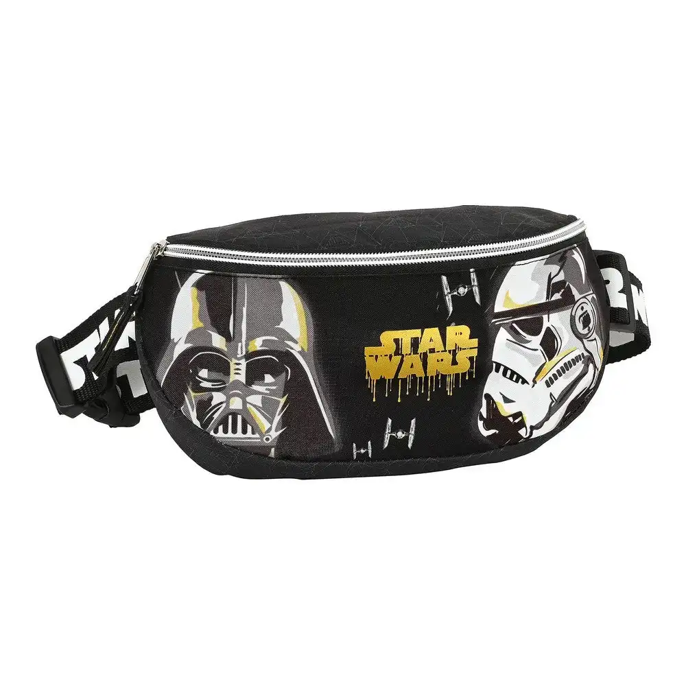 Pochette ceinture star wars fighter noir 23 x 14 x 9 cm_4403. Entrez dans le Monde Éclectique de DIAYTAR COTE D'IVOIRE. Explorez nos catégories et dénichez des trésors qui reflètent la richesse et l'authenticité du Côte d'Ivoire.