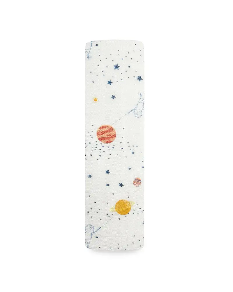 Maxi lange en mousseline soyeuse aden anais stargaze orbit_7808. DIAYTAR COTE D'IVOIRE - L'Art de Magasiner sans Limites. Naviguez à travers notre collection diversifiée pour trouver des produits qui élargiront vos horizons shopping.