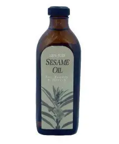 Huiles 100 pures huile de sesame 150ml_3196. DIAYTAR COTE D'IVOIRE - Là où Choisir est un Acte d'Amour pour la Culture Côte d'Ivoireaise. Explorez notre gamme et choisissez des produits qui célèbrent la richesse de notre patrimoine.