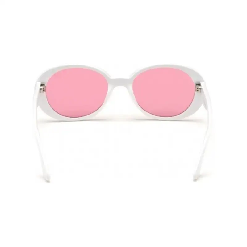Lunettes de soleil femme guess gu75905421s o 54 mm_9517. Entrez dans l'Univers de DIAYTAR COTE D'IVOIRE - Où Chaque Produit est une Découverte. Explorez notre gamme variée et trouvez des articles qui vous surprennent et vous inspirent.