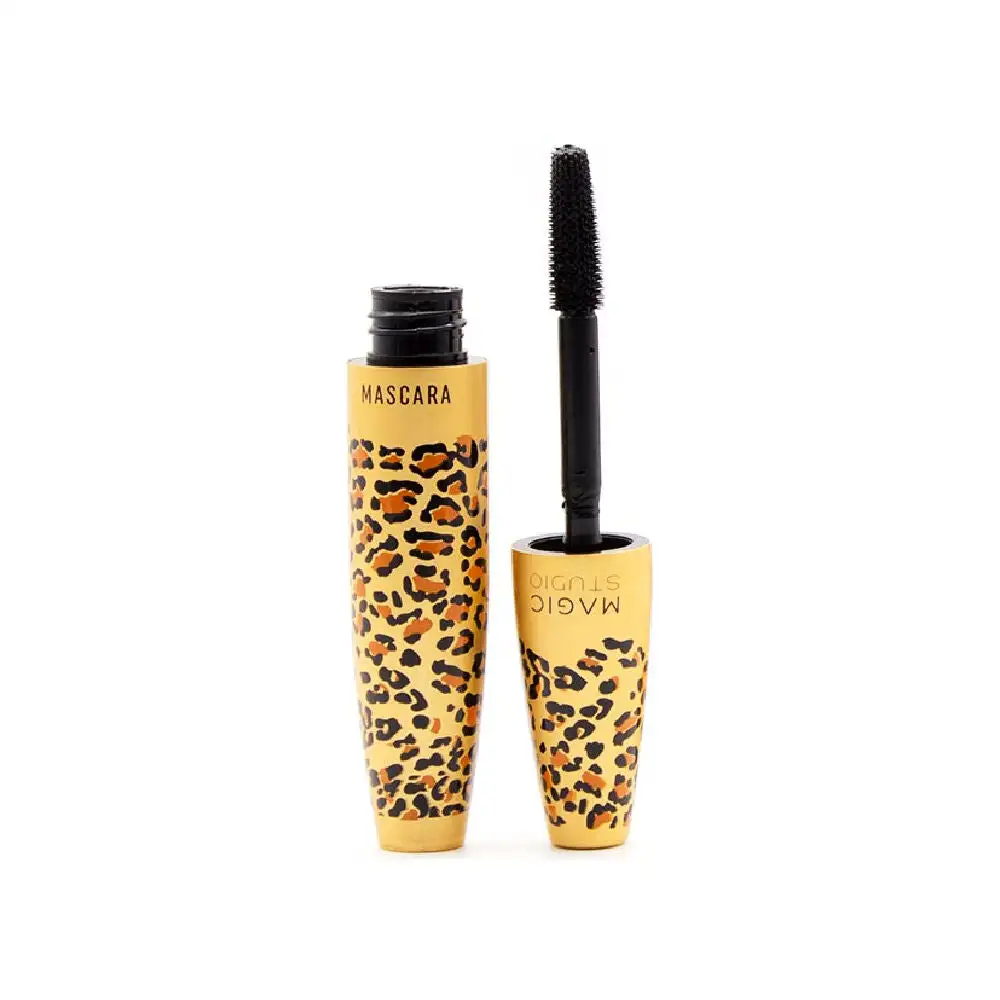 Mascara magic studio volume maximum noir 40 ml_1000. DIAYTAR COTE D'IVOIRE - Votre Passage vers l'Exceptionnel. Explorez notre boutique en ligne, où chaque produit est choisi avec soin pour offrir une expérience de shopping inoubliable.