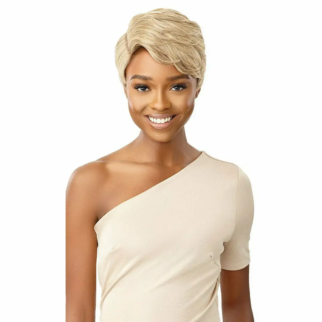Outre wigpop perruque synthetique troie_1873. DIAYTAR COTE D'IVOIRE - Là où Choisir est un Acte d'Amour pour le Côte d'Ivoire. Explorez notre gamme et choisissez des produits qui célèbrent la culture et l'artisanat du pays.