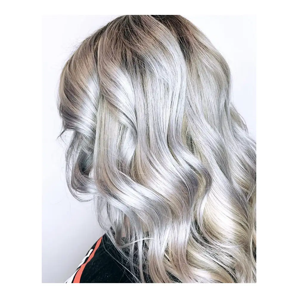 Teinture permanente classique manic panic 612600110067 silver stiletto 118 ml_5921. DIAYTAR COTE D'IVOIRE - Votre Destination Shopping d'Exception. Parcourez nos rayons virtuels et choisissez des produits qui incarnent l'excellence et la diversité.
