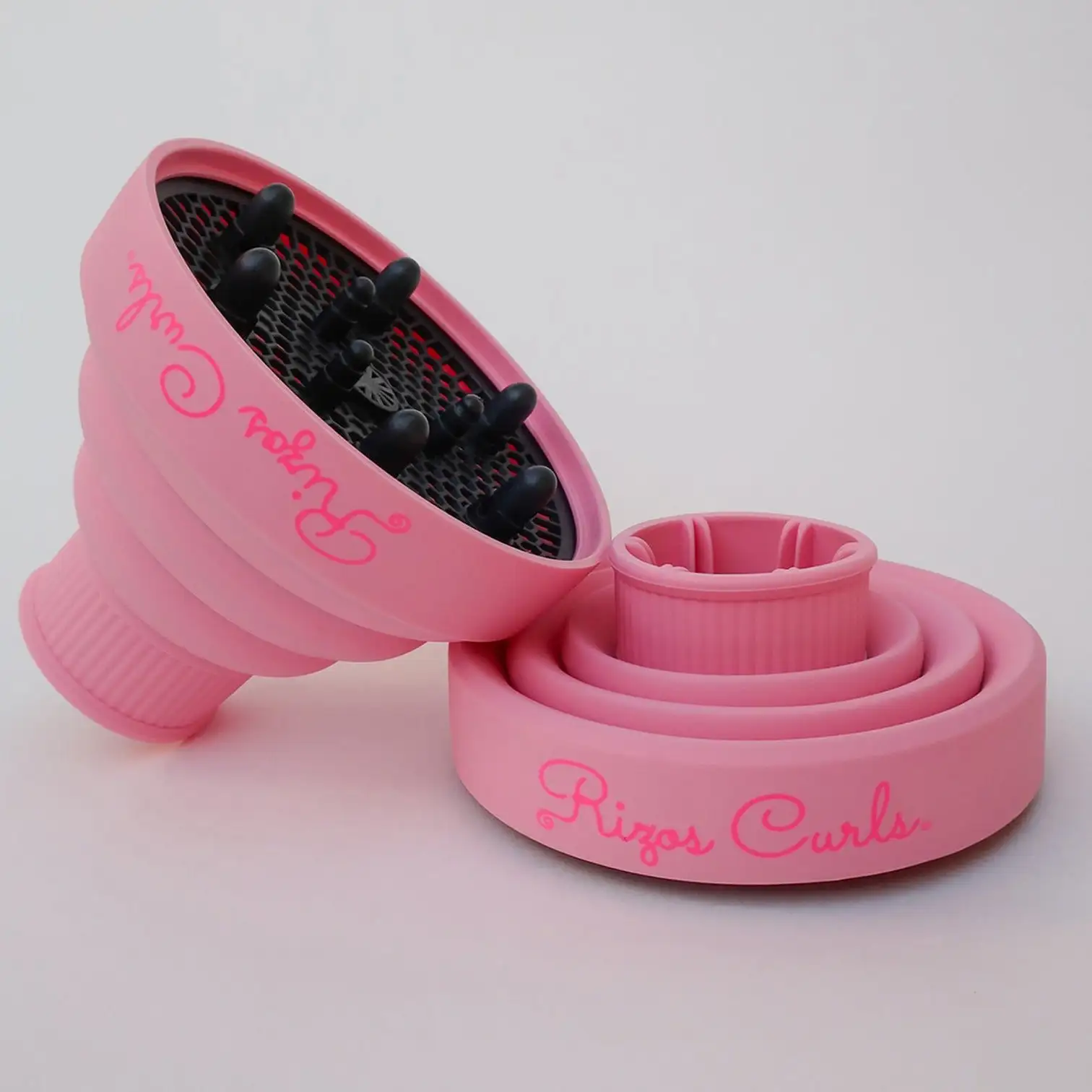 Diffuseur pliable rizos curls rose_9543. DIAYTAR COTE D'IVOIRE - Où l'Élégance Rencontré l'Accessibilité. Parcourez notre catalogue et trouvez des produits qui apportent une touche de sophistication à votre vie quotidienne sans compromettre votre budget.