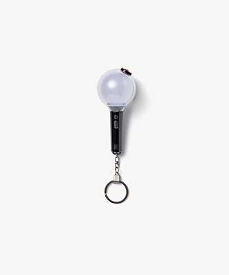 Immédiate (eau) [original] bts porte clés officiel lightstick se (édition. Chez DIAYTAR COTE D'IVOIRE, nous croyons que le shopping discount ne devrait pas signifier sacrifier la qualité. Parcourez notre boutique en ligne pour trouver des prix imbattables sur une large sélection de produits, allant de l'électroménager à la mode. Achetez malin avec DIAYTAR COTE D'IVOIRE  !