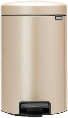 Brabantia new icon poubelle à pédale 12l (or clair) fermeture douce. Vous cherchez des produits discount sans compromis sur la qualité ? DIAYTAR COTE D'IVOIRE  répond à vos attentes en offrant une large gamme d'articles pour tous les besoins, des appareils électroménagers aux gadgets dernier cri. Explorez notre catalogue en ligne et trouvez tout ce dont vous avez besoin à prix cassés.