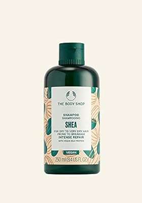 The body shop shampoing véritablement nourrissant au karité 250 ml parfait pour les cheveux. DIAYTAR COTE D'IVOIRE  vous offre toutes les bonnes affaires sur un seul site. Découvrez notre sélection de produits discount pour la maison, l'électroménager, l'informatique et la mode. Bénéficiez de nos prix imbattables et trouvez les articles de qualité que vous recherchez, sans vous ruiner !