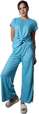 Ensemble pyjama 2 pièces décontracté pour femme vêtements de nuit haut. Faites des économies sans compromettre votre satisfaction avec DIAYTAR COTE D'IVOIRE . Notre boutique en ligne propose une variété de produits discount dans différentes catégories, de l'électronique à la mode. Trouvez tout ce dont vous avez besoin à des prix imbattables !